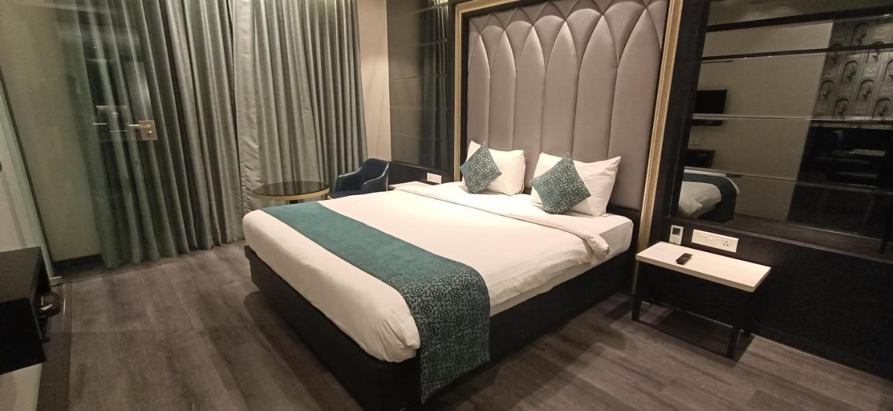 Gopalas Residency Kalyan-Bhiwandi Екстер'єр фото